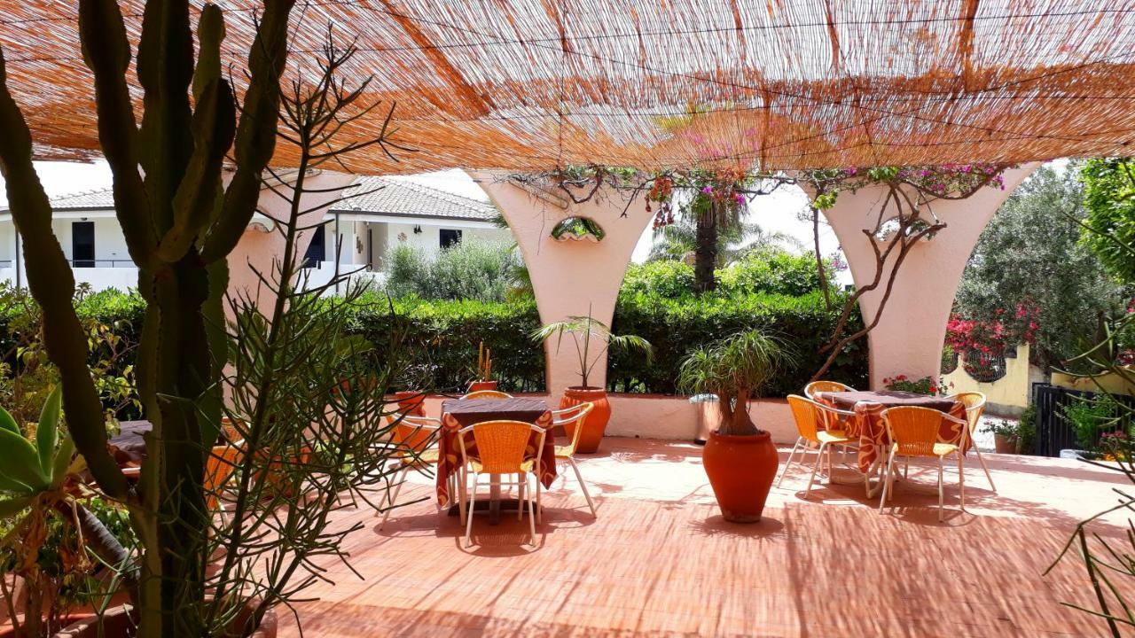 Hotel Punta Faro กาโปวาติกาโน ภายนอก รูปภาพ